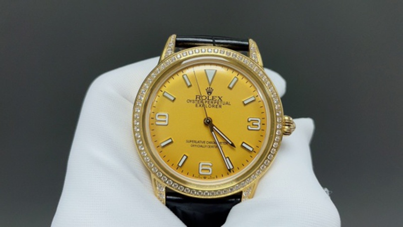 Best Edition with 9015 Automatic Movement Rolex 40mm Gold Watch